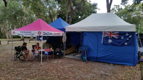 Quikshade Portable Pop Up Gazebo STUMPY LWS<br/>2.4m x 2.4m - Image 2