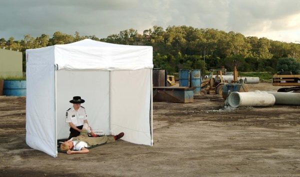 Trauma Tent 2.1m x 2.1m - Image 2